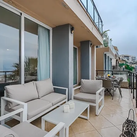 Del Mar La Tagora Panoramic Villa